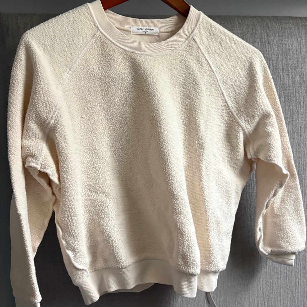 Perfect White Sweatshirt Size Small